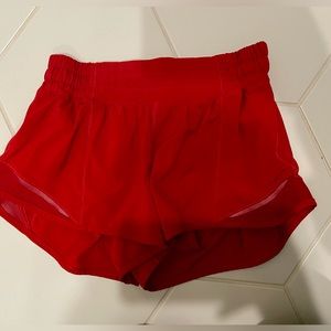 Lululemon size 2 red 2.5 short